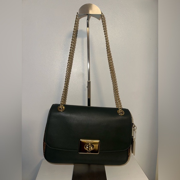 Dark Green Coach Crossbody. - Picture 1 of 12